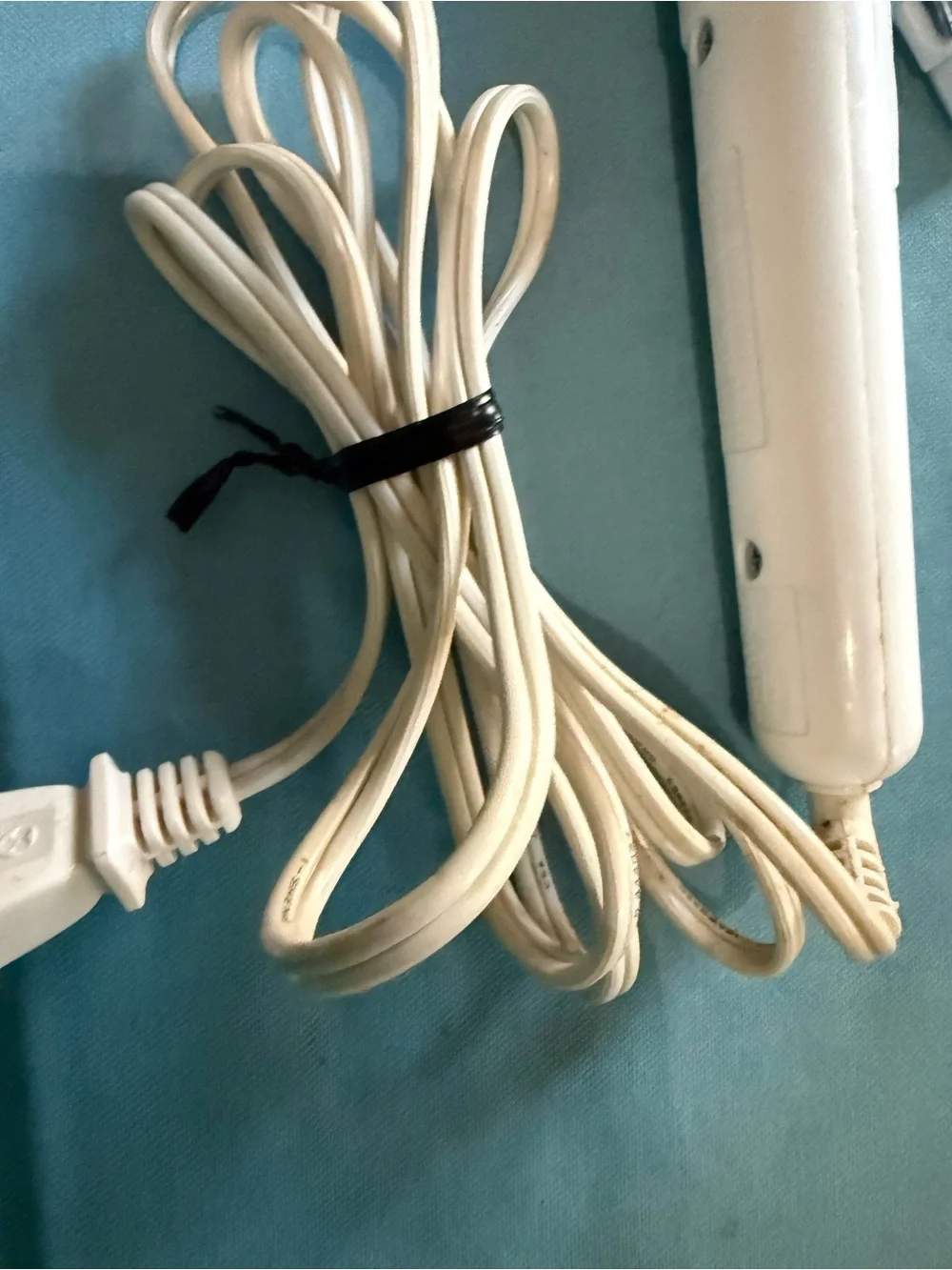 White Travel Curling Iron - Compact Styling Tool